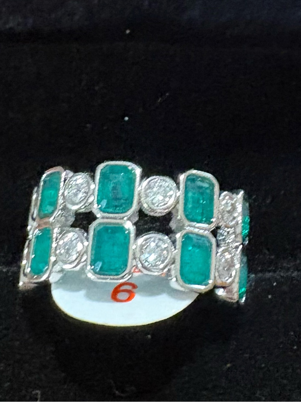 NWT Bomb Party Green Ring Size 6 (29)